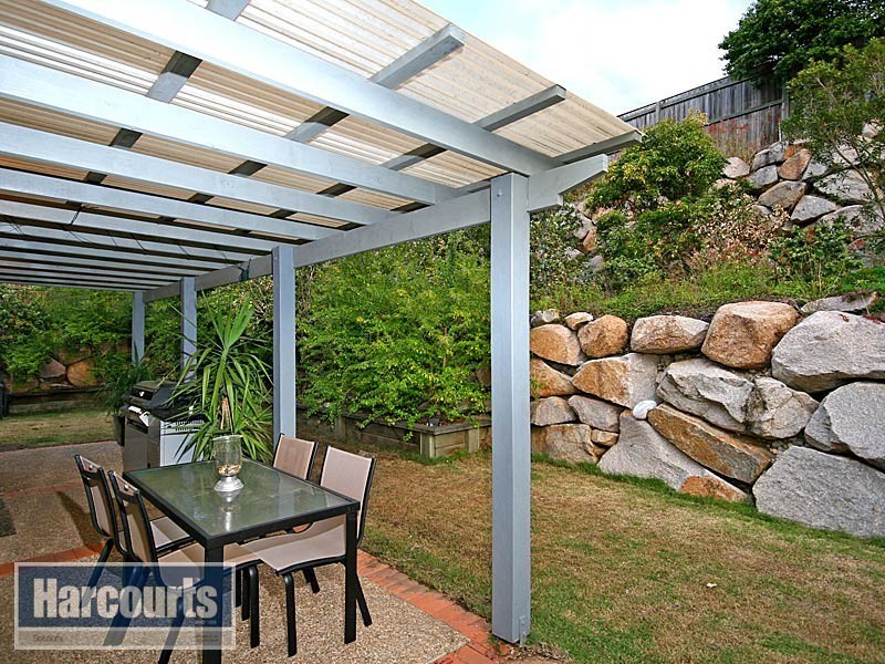 85 Selkirk Crescent, Upper Kedron QLD 4055