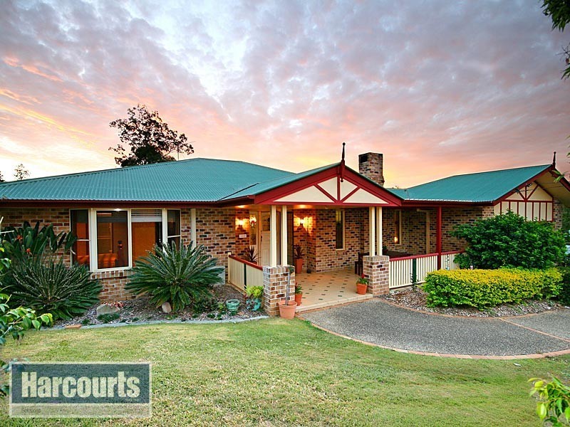 1 Maynard Drive, Bunya QLD 4055