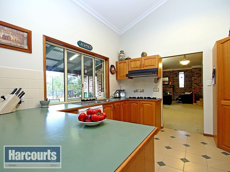 1 Maynard Drive, Bunya QLD 4055