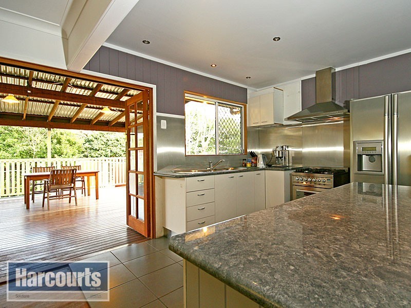 16 Wendover Street, Keperra QLD 4054