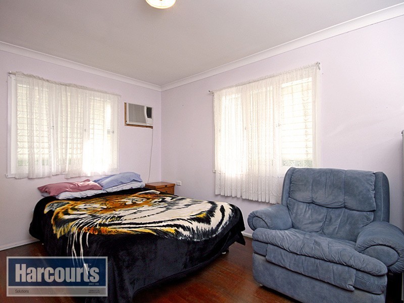 16 Wendover Street, Keperra QLD 4054