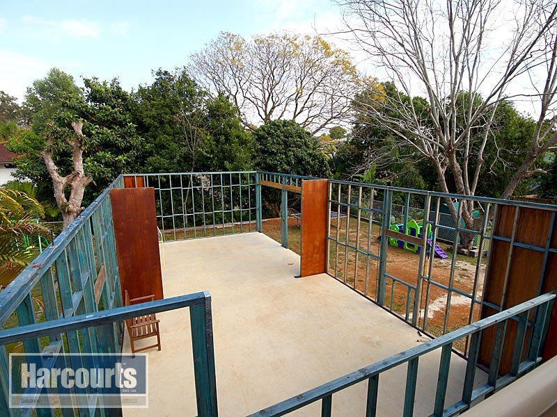 16 Wendover Street, Keperra QLD 4054