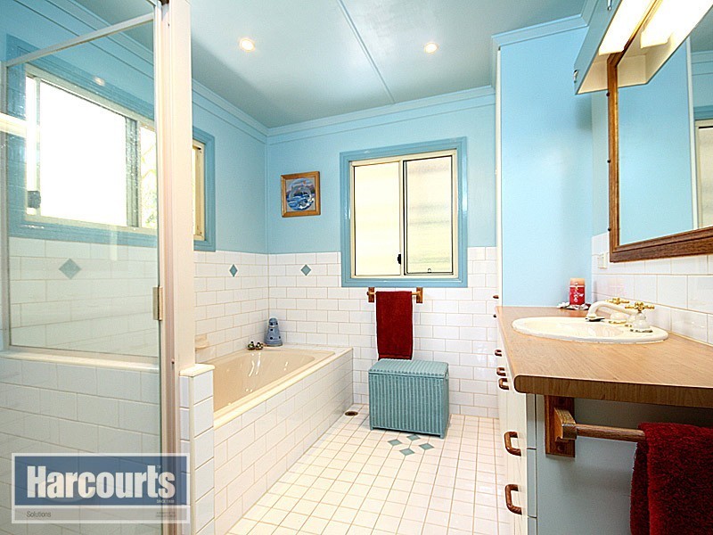 12 Doorey Street, Keperra QLD 4054