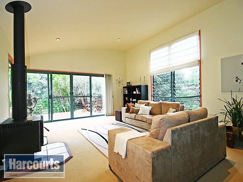 17 Fleetwood Court, Ferny Hills QLD 4055