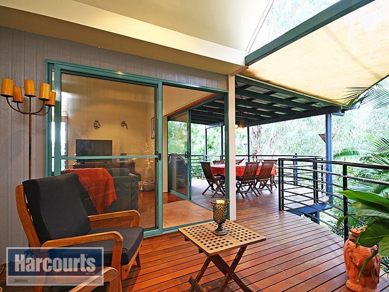 17 Fleetwood Court, Ferny Hills QLD 4055