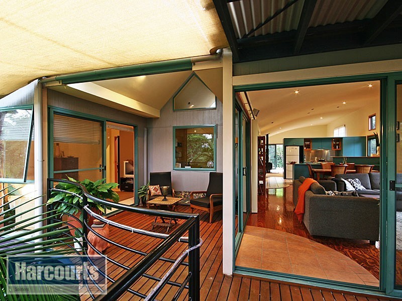 17 Fleetwood Court, Ferny Hills QLD 4055