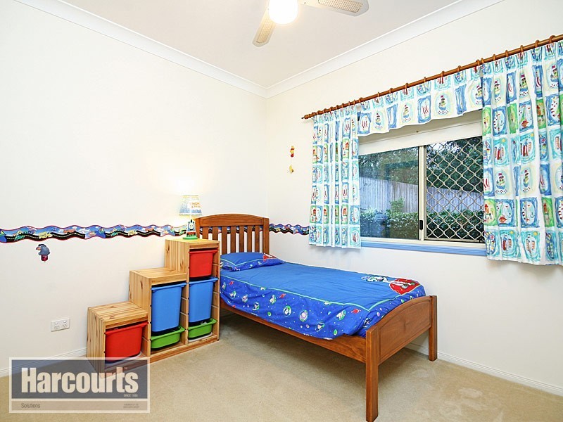 4 Mavis Court, Arana Hills QLD 4054