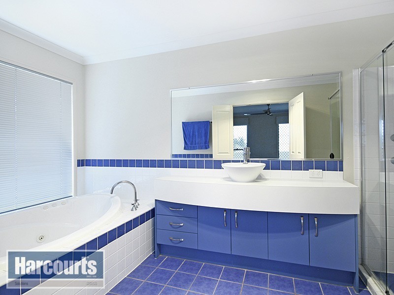 19 Arris Close, Upper Kedron QLD 4055