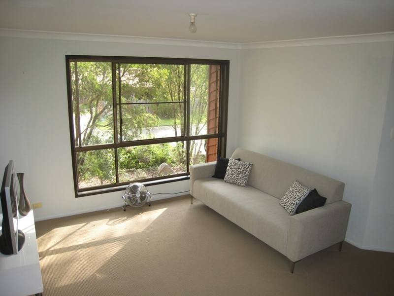 14 Leonarda Drive, Ferny Hills QLD 4055