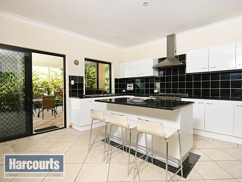 32 Fortrose Place, Ferny Grove QLD 4055