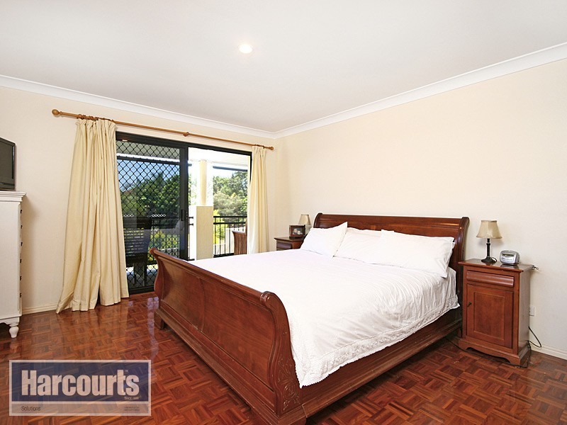 32 Fortrose Place, Ferny Grove QLD 4055