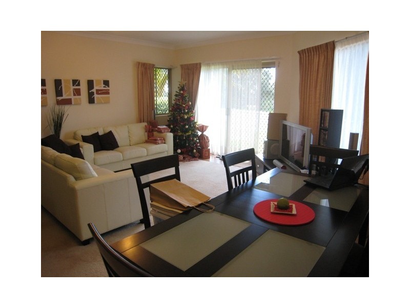 1/1 Caroline Street, Woody Point QLD 4019