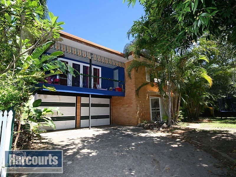 32 Tarnook Drive, Ferny Hills QLD 4055