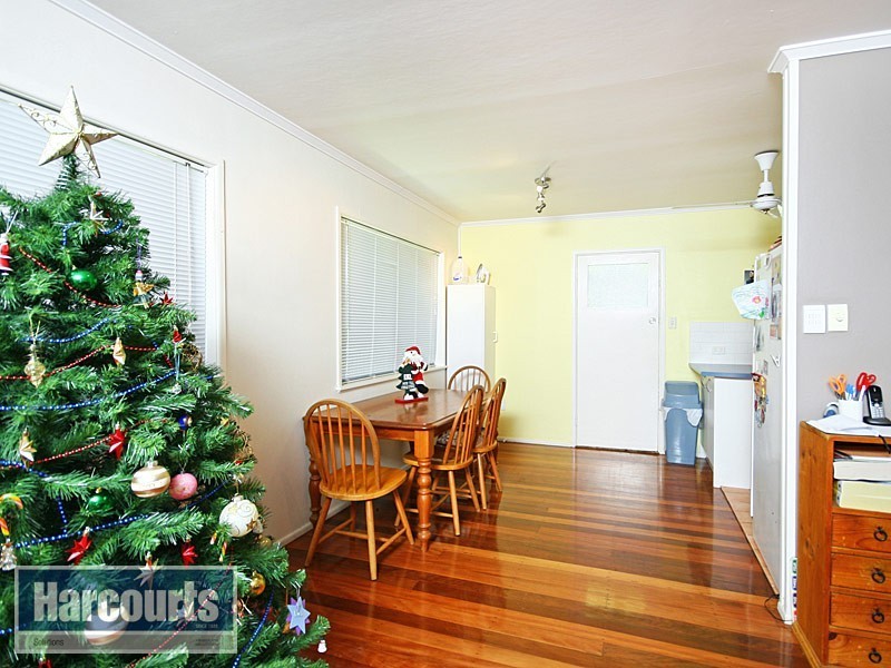 32 Tarnook Drive, Ferny Hills QLD 4055