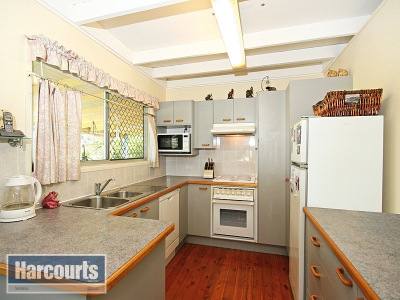 31 View Crescent, Arana Hills QLD 4054