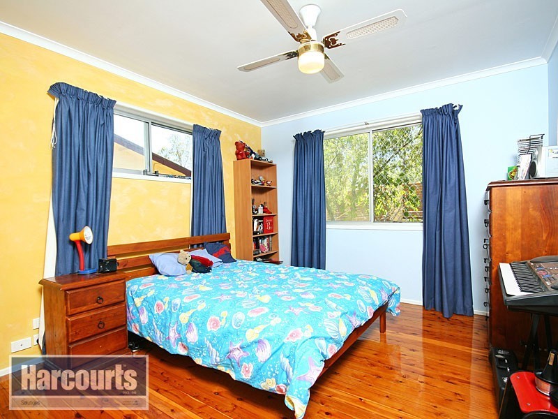 31 View Crescent, Arana Hills QLD 4054