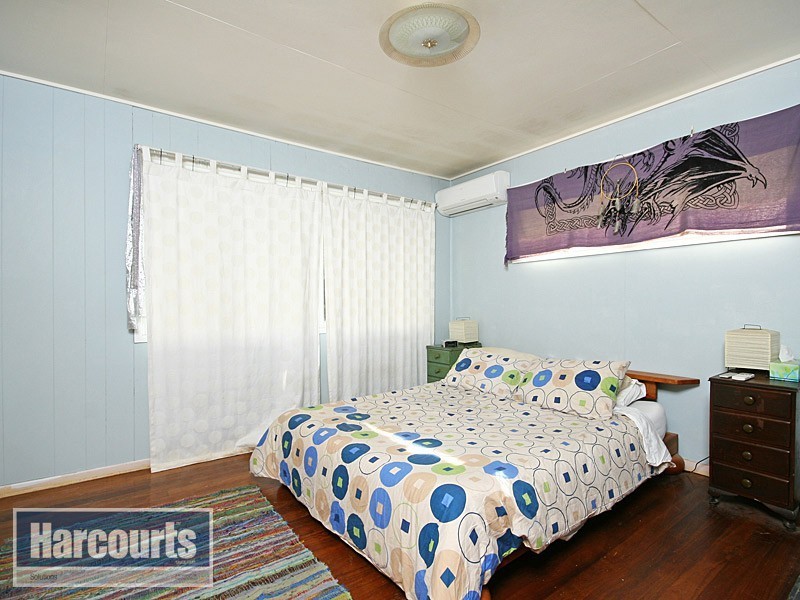 4 Pylara Crescent, Ferny Hills QLD 4055