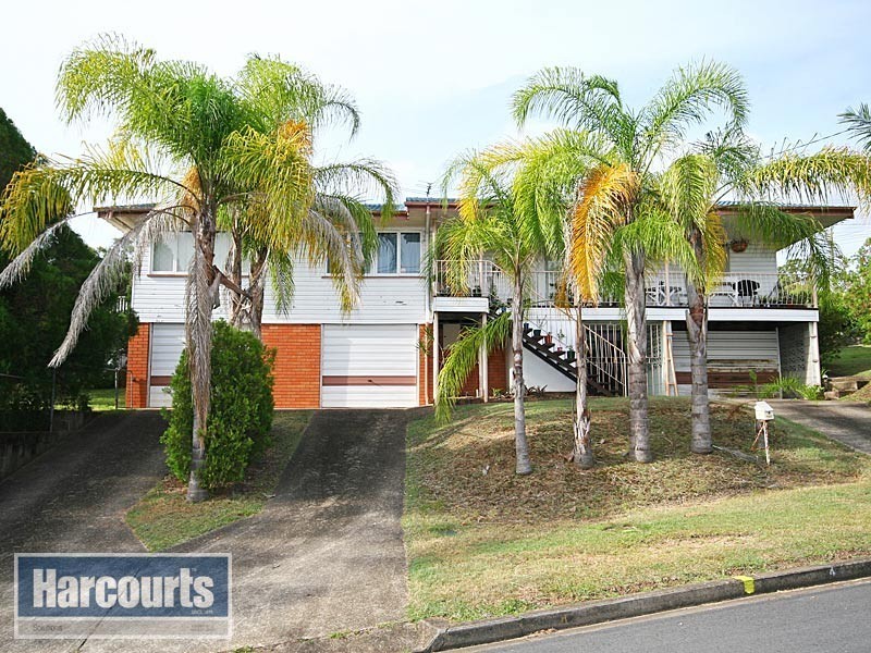 4 Pylara Crescent, Ferny Hills QLD 4055