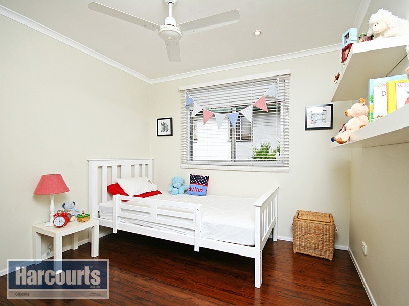 40 Minto Crescent, Arana Hills QLD 4054