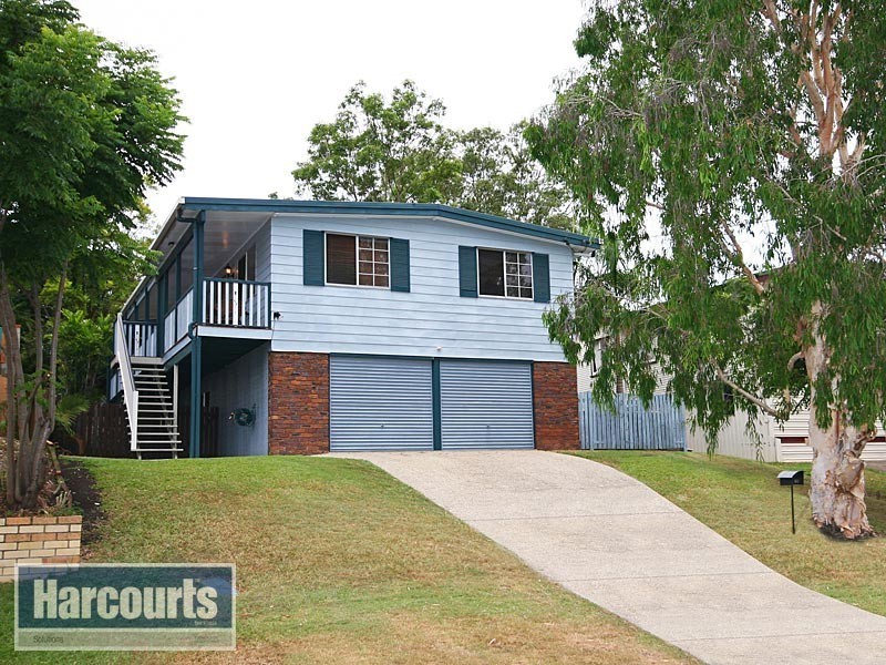 40 Minto Crescent, Arana Hills QLD 4054