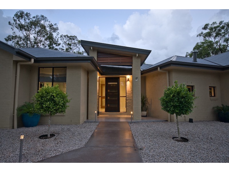 5 Ruby Court, Bunya QLD 4055
