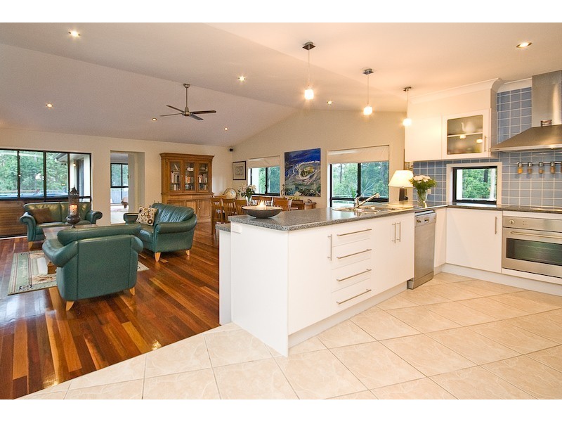 5 Ruby Court, Bunya QLD 4055
