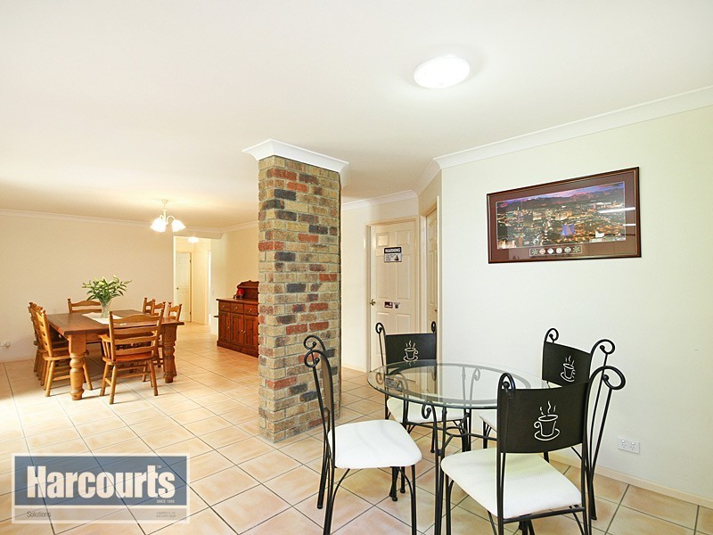 17 Carolyn Place, Ferny Grove QLD 4055