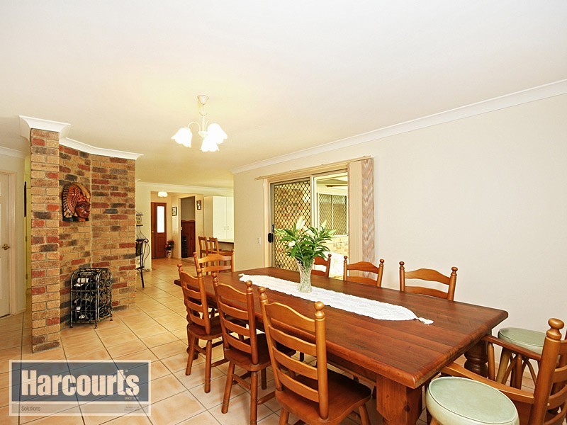 17 Carolyn Place, Ferny Grove QLD 4055