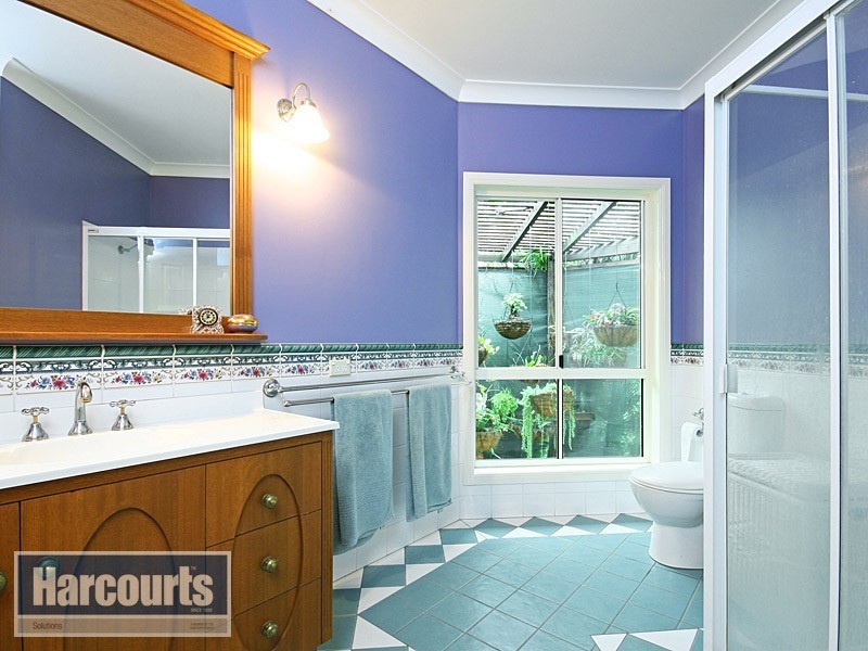 23 Fleetwood Court, Ferny Hills QLD 4055