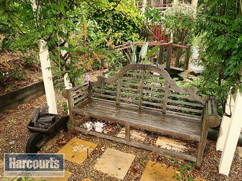 23 Fleetwood Court, Ferny Hills QLD 4055