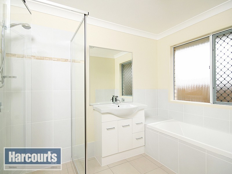 15 Ascent Street, Upper Kedron QLD 4055