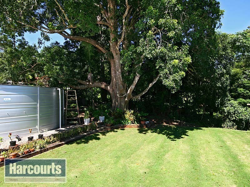 7 Lindsay Road, Mount Glorious QLD 4520