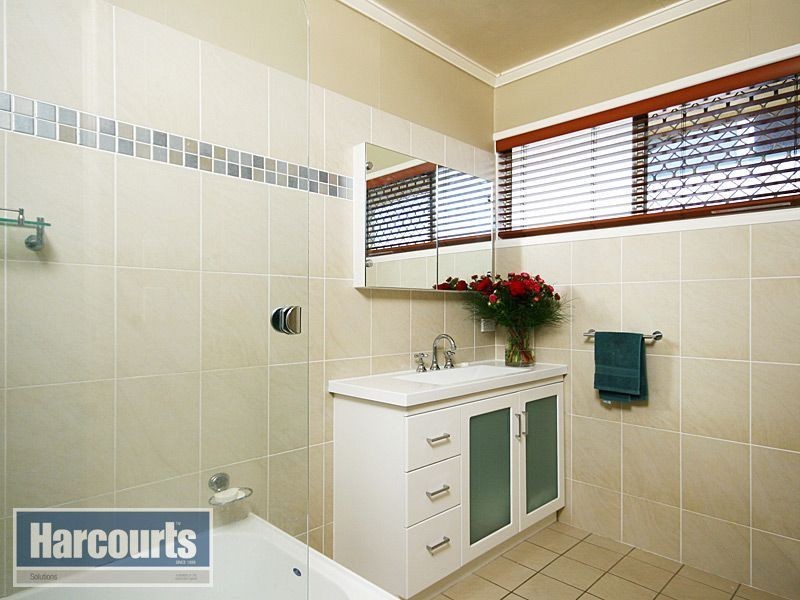 58 Tarnook Drive, Ferny Hills QLD 4055