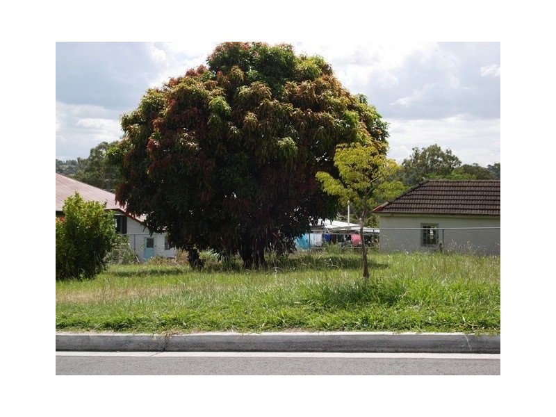 8 Rolleston Street, Keperra QLD 4054