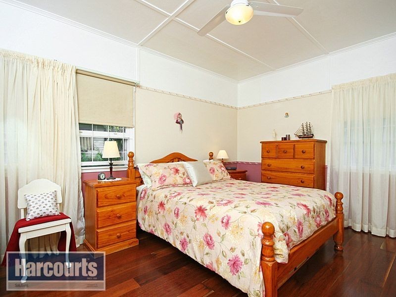 9 Doorey Street, Keperra QLD 4054