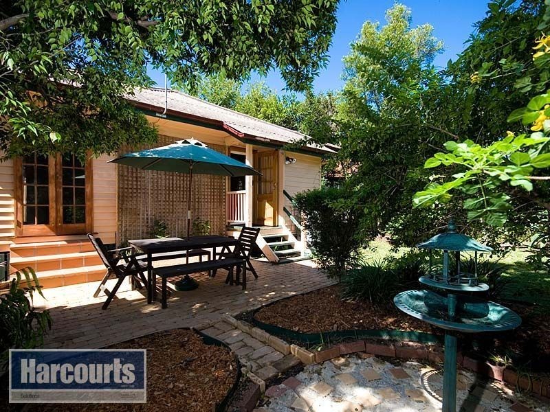 105 Woking Street, Keperra QLD 4054