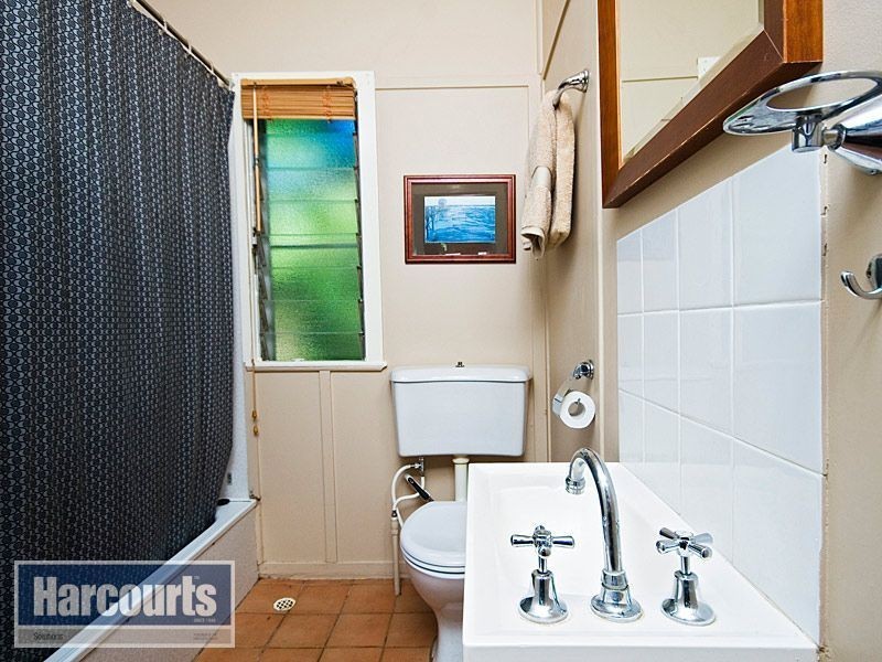 105 Woking Street, Keperra QLD 4054