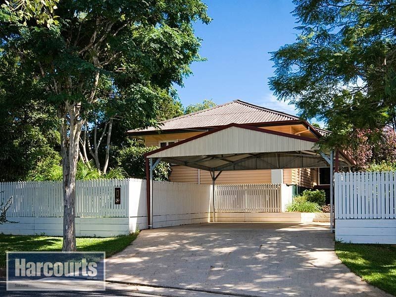 105 Woking Street, Keperra QLD 4054