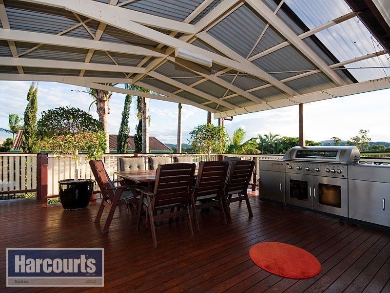 19 Alstonia Street, Arana Hills QLD 4054