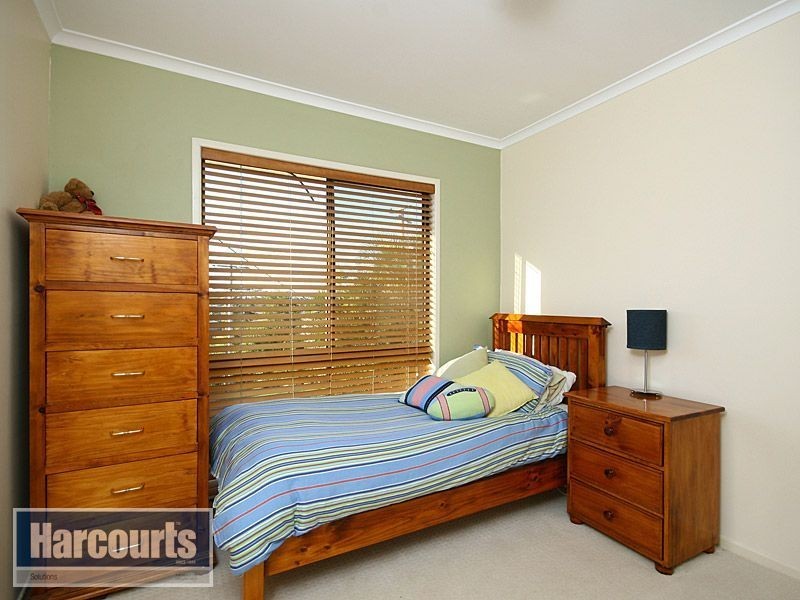 19 Alstonia Street, Arana Hills QLD 4054