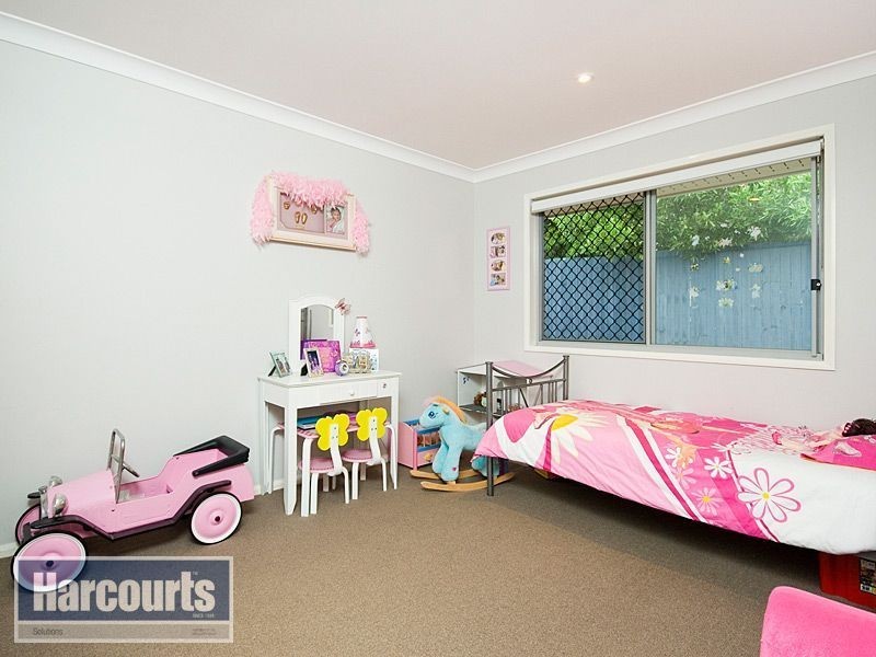 22 Chalmers Court, Samford QLD 4520