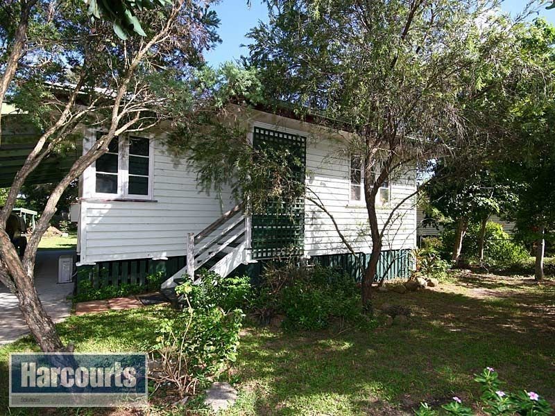 16 Barber Street, Keperra QLD 4054