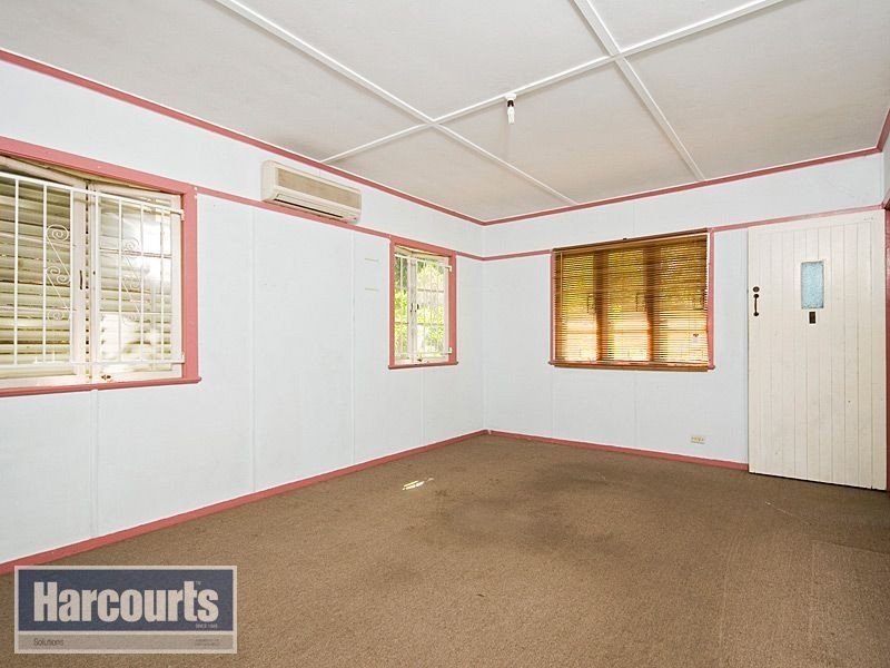 16 Barber Street, Keperra QLD 4054