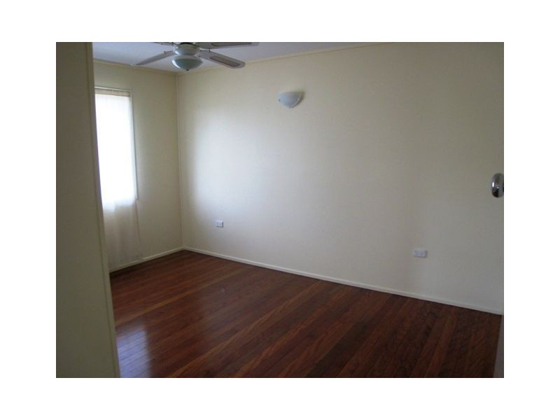 4 Irruka Crescent, Ferny Hills QLD 4055