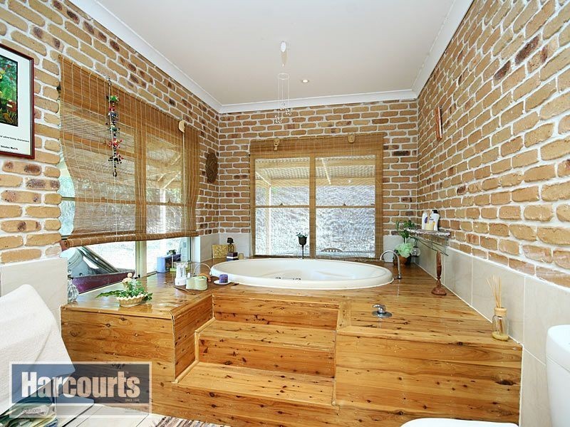 70 Showgrounds Drive, Highvale QLD 4520