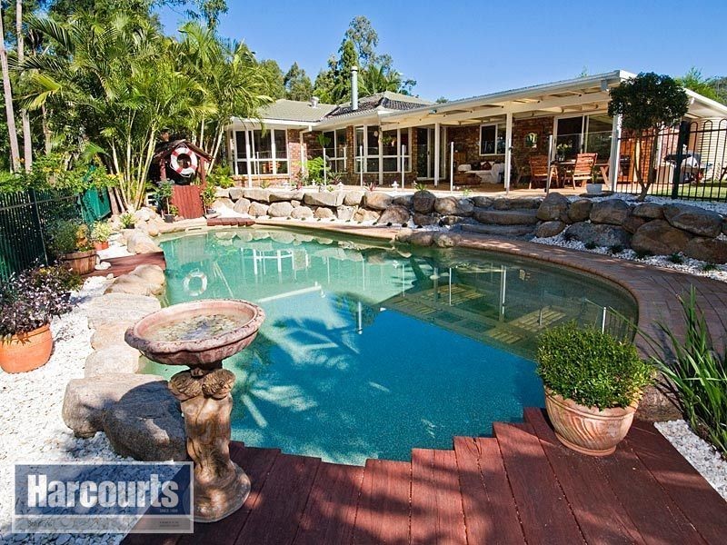 25 Selkirk Crescent, Ferny Grove QLD 4055