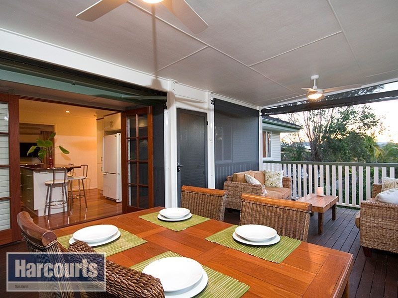 18 Warringah Street, Everton Park QLD 4053