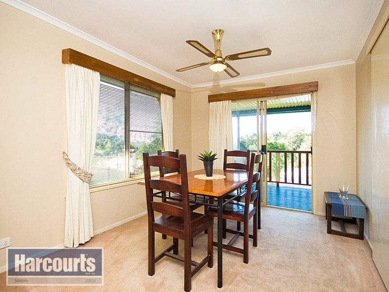 4 Forestwood Place, Arana Hills QLD 4054