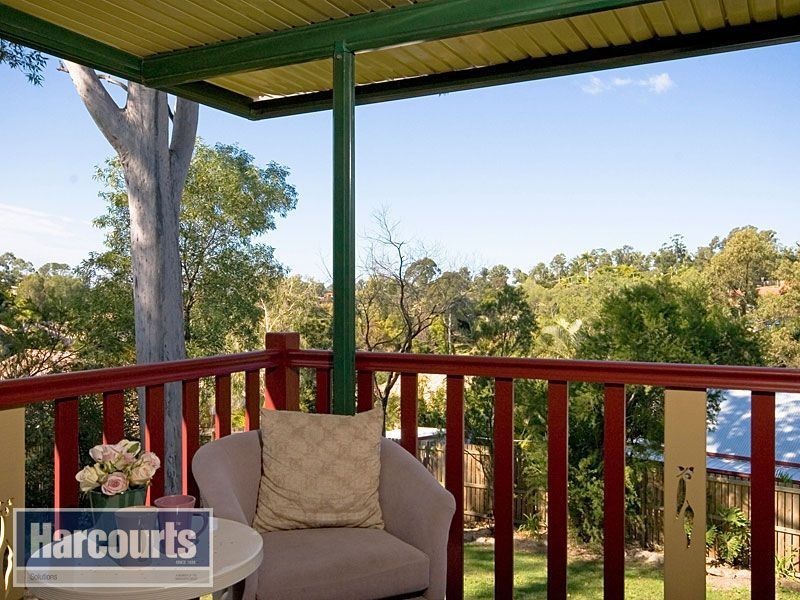 4 Forestwood Place, Arana Hills QLD 4054