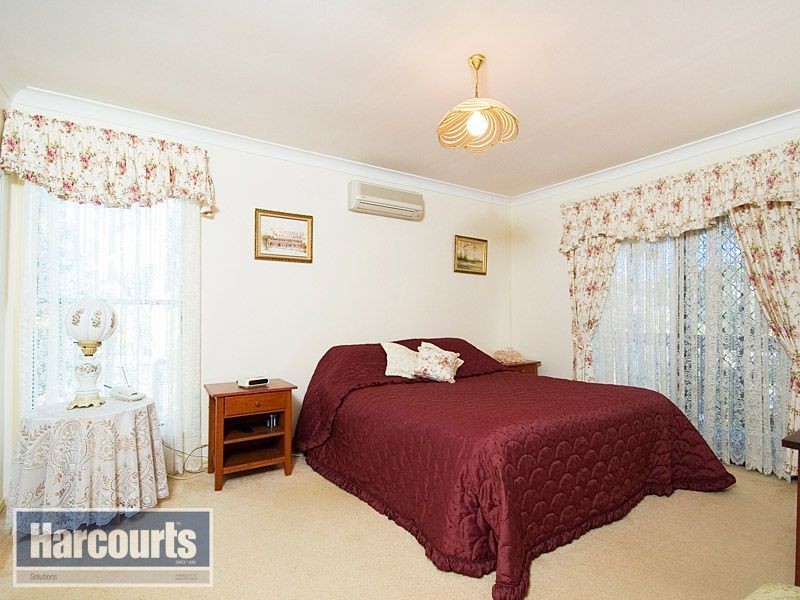 6 Richmond Court, Ferny Hills QLD 4055